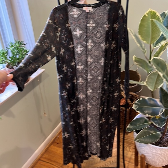 LuLaRoe Geometric Print Duster⭐️ - Picture 2 of 3